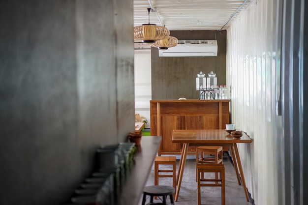 7 Inspirasi Desain Cafe Container, Cocok untuk Bisnis Pemula 2 Tujuh Konsep Desain Café dari Container yang Keren, Murah Meriah, dan Cocok untuk Bisnis Pemula
