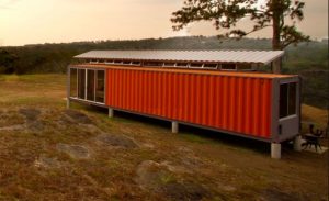 4 Inspirasi Desain Rumah Kontainer Unik 2 Temukan Inspirasi Desain Rumah Kontainer minimalis, rumah dari peti kemas unik, rumah kontainer 2 lantai , rumah kontainer 40 feet dan desain rumah portable yang modern di artikel ini, desain bangunan rumah, contoh model rumah , membangun rumah sederhana