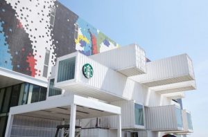 Desain Keren Kafe Kontainer Starbucks 2 kafe kontainer starbucks