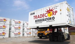 Bagaimana Distribusi Vaksin Dilakukan? 2 refrigerated container untuk vaksin