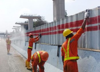 pagar sementara proyek konstruksi , pagar pembatas proyek
