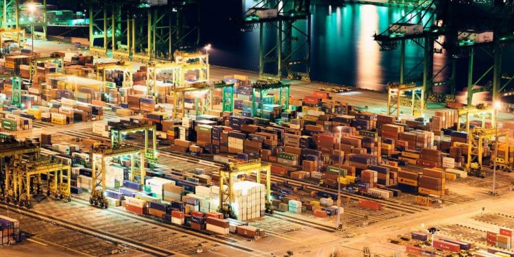 Demurrage : Pahami Denda Saat Akan Ekspor-Impor Barang! 1 Pengertian demurrage di pelabuhan