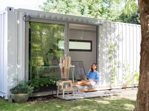 6 Ide Desain Container House Bikin Nyaman dan Estetik 9 6 Ide Desain Container House Bikin Nyaman dan Estetik 2