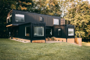 6 Ide Desain Container House Bikin Nyaman dan Estetik 2 desain container house