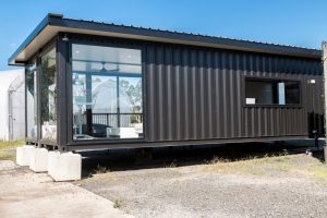 6 Ide Desain Office Containers Untuk Membangun Bisnis 2 office containers