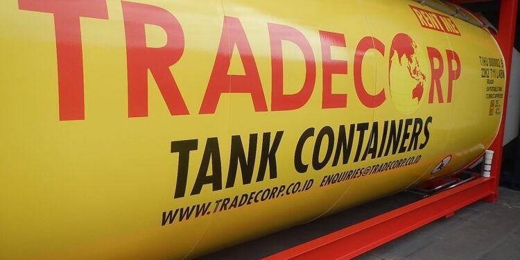 3 Jenis Container Kelapa Sawit Dukung Bisnis di Kalimantan 1 ISO Tank Container Tradecorp Indonesia