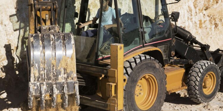 Alat Berat Grader: Arti, Fungsi, dan Komponennya 1 alat berat grader