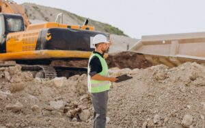 Alat Berat Grader: Arti, Fungsi, dan Komponennya 2 Alat Berat Grader Arti Fungsi dan Komponennya2
