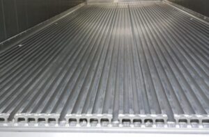 Insulated Container: 4 Fungsi dan Perbedaannya dengan Reefer 3 spesifikasi insulated container