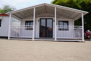 Penginapan Kontainer, Bantu Bisnis Glamping Lebih Efisien! 6 konsep rumah kontainer, modhouse