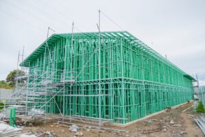 Kontraktor Gedung: 6 Peran dan Tips Memilih yang Tepat! 3 RAB Rumah Konstruksi Baja