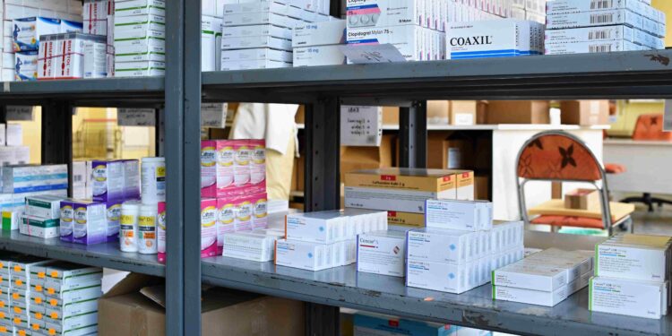 7 Cara Penyimpanan Obat Berkapasitas Besar yang Tepat 1 7 Cara Penyimpanan Obat Berkapasitas Besar yang Tepat