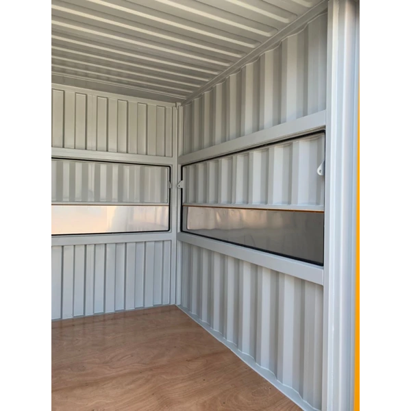 Container Cafe Interior, Seperti Apa Modelnya? 5 Container Cafe Interior 10 Feet 3