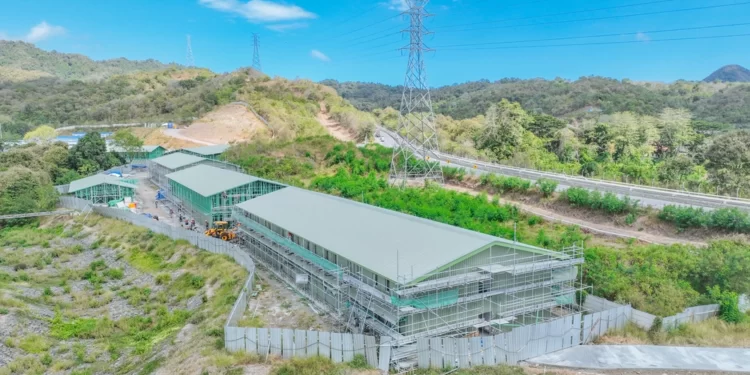 Accommodation Camp Made from Modular & Light Gauge Steel 9 Mess Tempat Kerja dari Light Gauge Steel 2 (Accommodation Camp Built with Light Gauge Steel Construction 2)