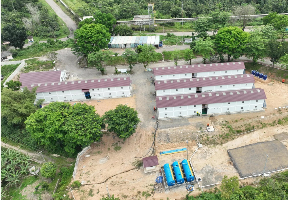 Dormitory Design with a Modular Building Concept for Workers 6 Mess Tempat Kerja dari Modular 2