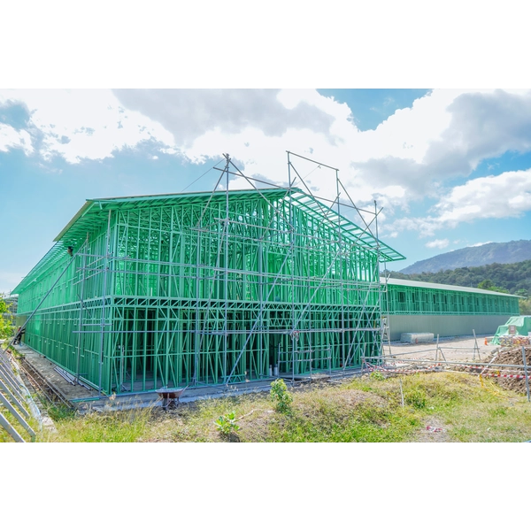 Steel Frame Building: Uses and Types of Structures 2 The Advantages of Using Steel Frame Building