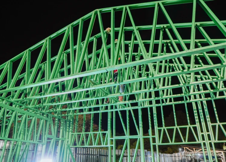 Residential Roof Trusses: Jenis dan Keuntungannya Pakai Baja 2 Jenis-Jenis Residential Roof Trusses