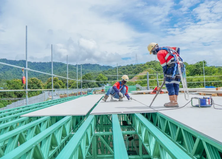 Metal Floor Truss: Kegunaan dalam Konstruksi dan Jenisnya 2 Kegunaan Metal Floor Truss dalam Konstruksi Bangunan