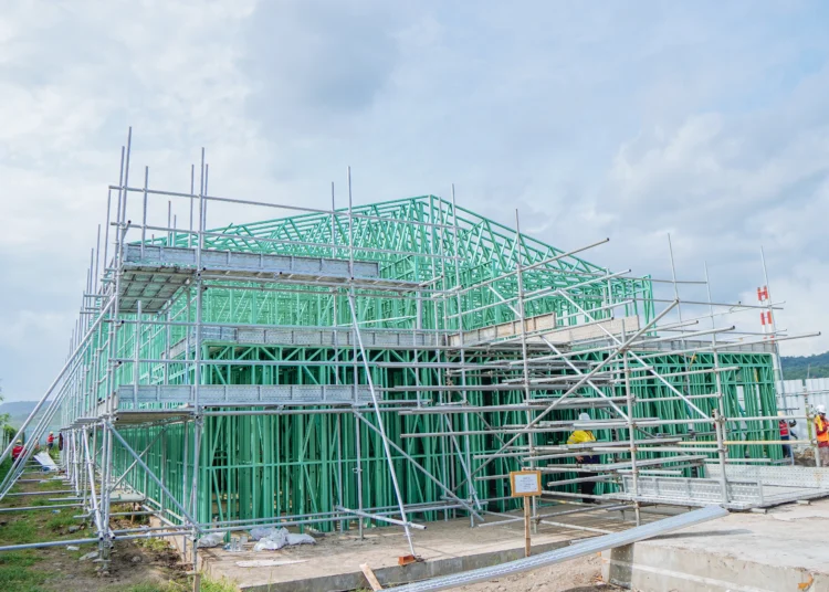 Metal Floor Truss: Kegunaan dalam Konstruksi dan Jenisnya 4 Tradecorp Gunakan LGS dalam Konstruksi Bangunan