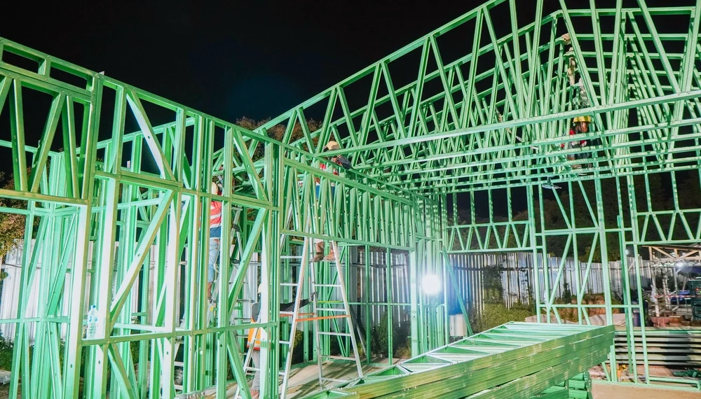 Roof Truss Components Terdiri dari Apa Saja? 3 Tradecorp Pakai Metal Roofing Ini Keunggulannya untuk Bangunan Light Gauge Steel