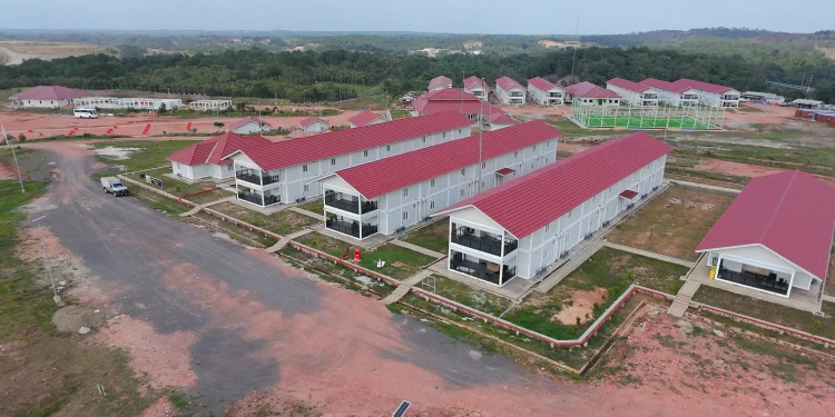 Cara Mudah Bangun Gedung Komersial di Lokasi Proyek! 1 Cara Mudah Bangun Gedung Komersial di Lokasi Proyek!
