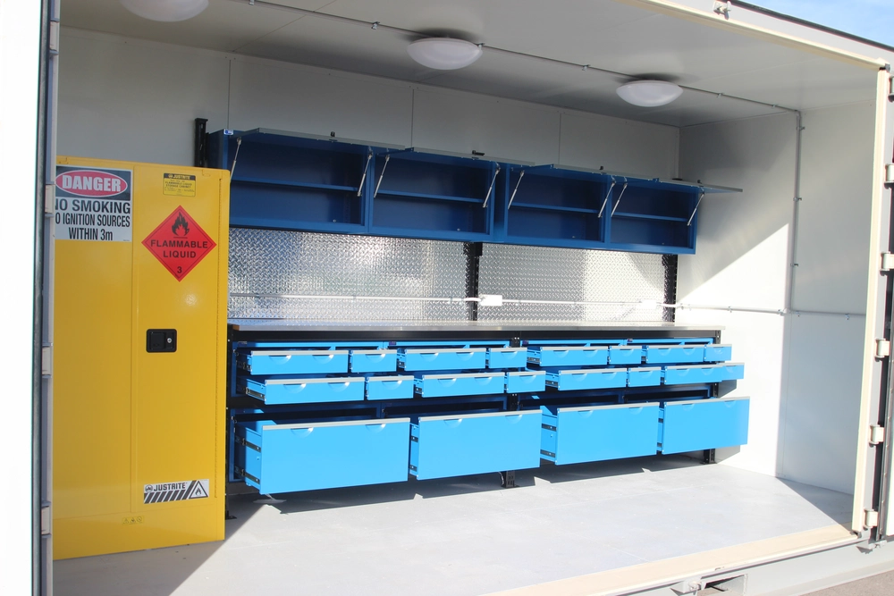 Custom Container Jadi Office, Mess, Toilet, Gudang, Bengkel 10 Desain Bengkel Motor Minimalis 4
