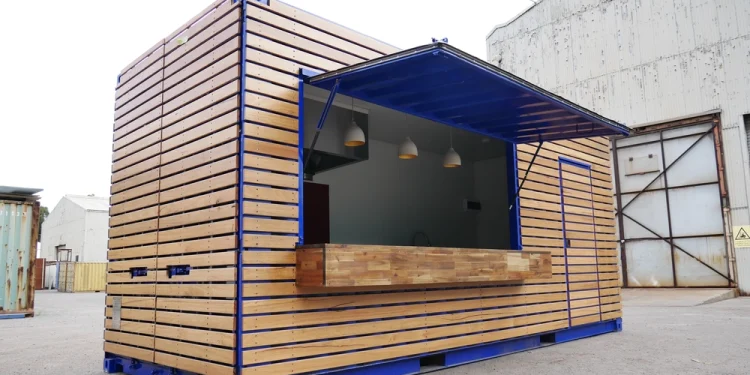 Desain Toko Kopi dari Container, Seperti Apa Desainnya? 3 Desain Toko Kopi dari Kontainer