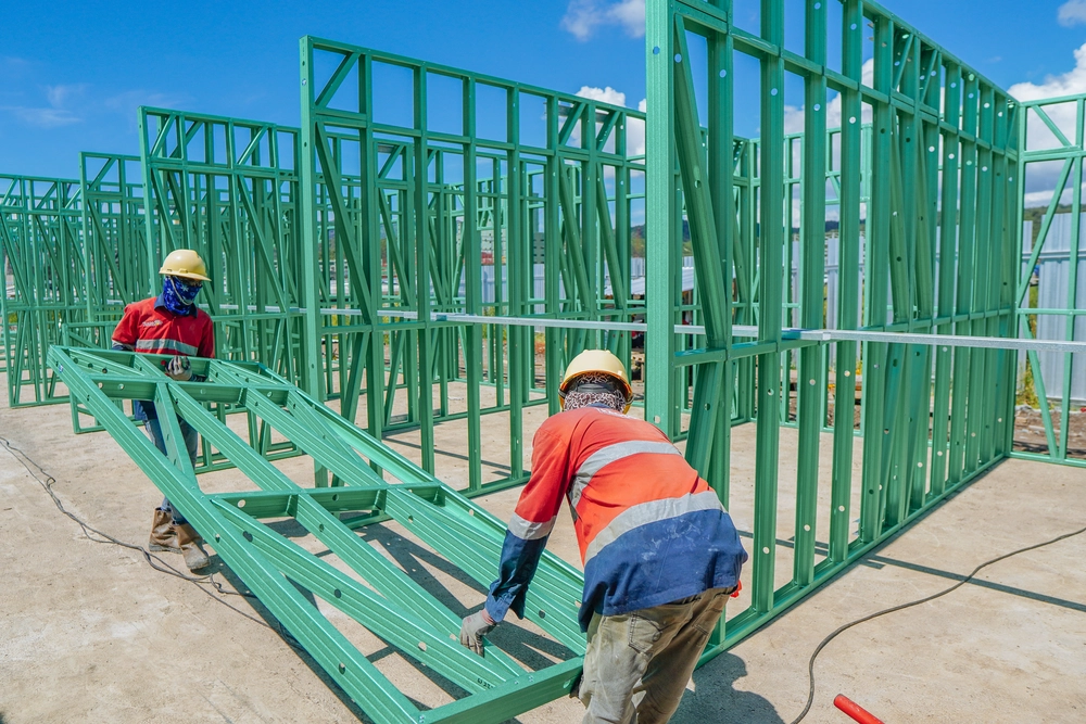 Jasa Konstruksi Baja dari Tradecorp, Seperti Apa Bangunannya? 3 Instalasi Rangka Baja Light Gauge Steel (LGS) 2 - Jasa Konstruksi Baja