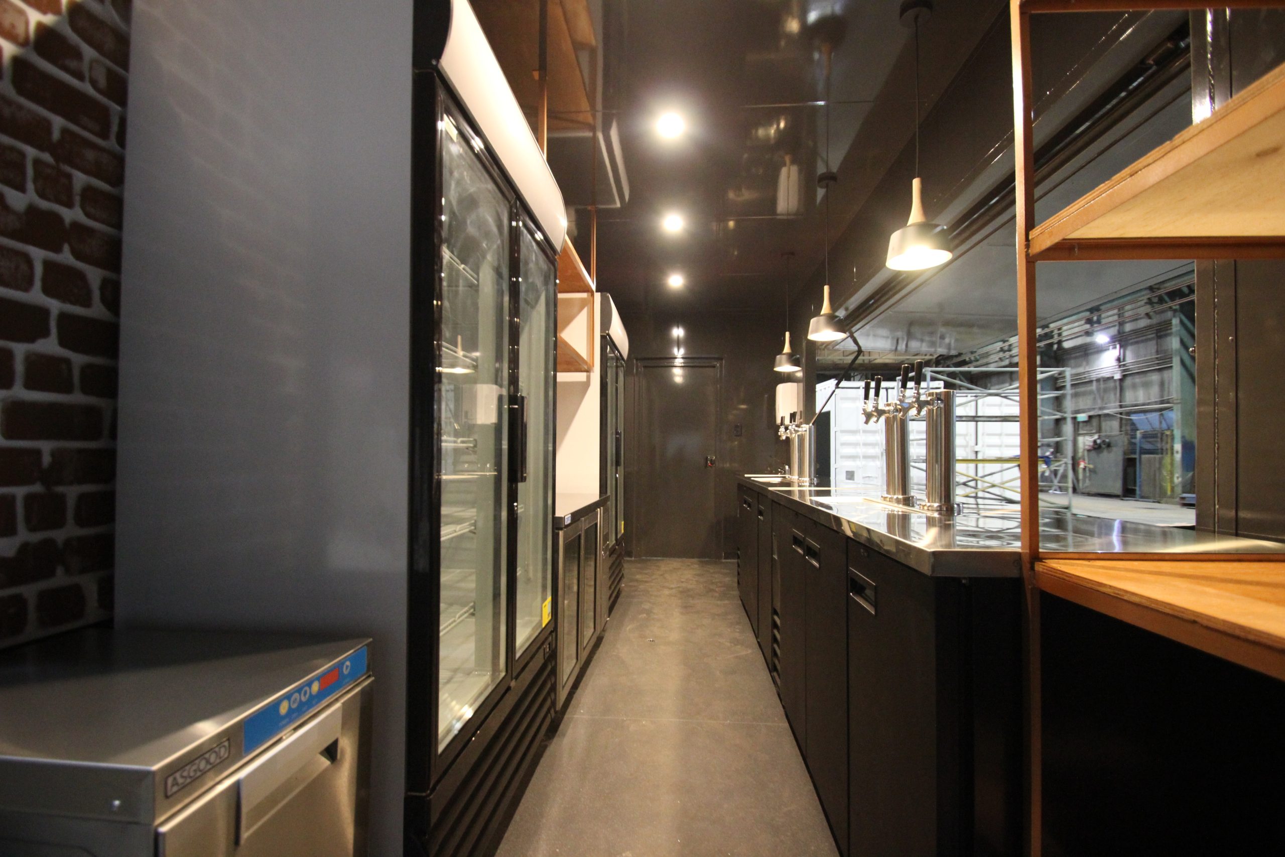 Konsep Cafe Outdoor Murah dari Kontainer Modifikasi 8 Konsep Cafe Outdoor Murah 7
