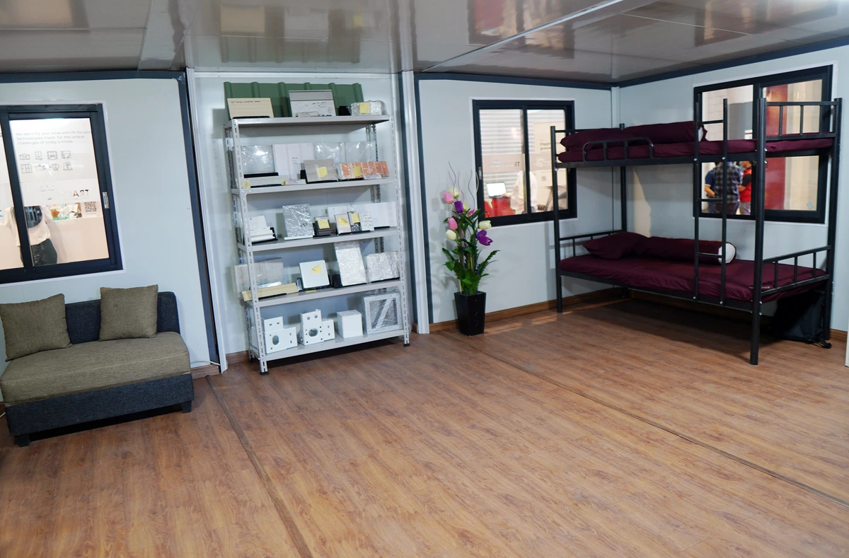 Solusi Tempat Tinggal Darurat dari Bangunan Prefab Modular 19 Solusi Tempat Tinggal Darurat dari ModHouse 4