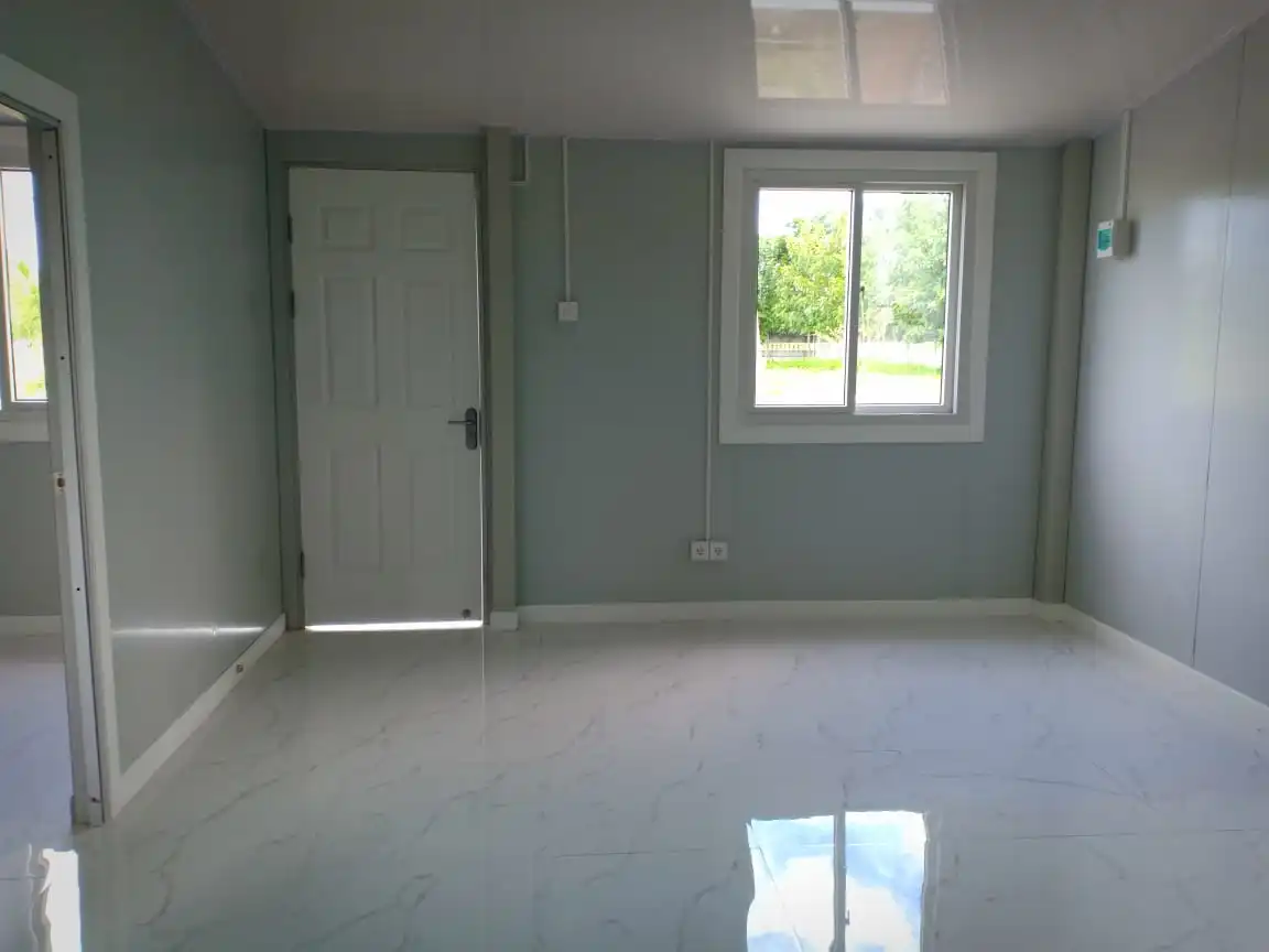 Solusi Tempat Tinggal Darurat dari Bangunan Prefab Modular 22 Solusi Tempat Tinggal Darurat dari Rakita 3