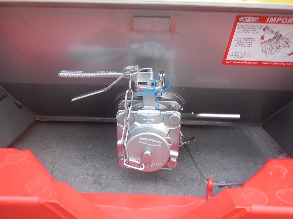 Tangki CPO dari ISO Tank Container untuk Angkut Minyak Sawit 10 Tangki CPO dari ISO Tank Container 9