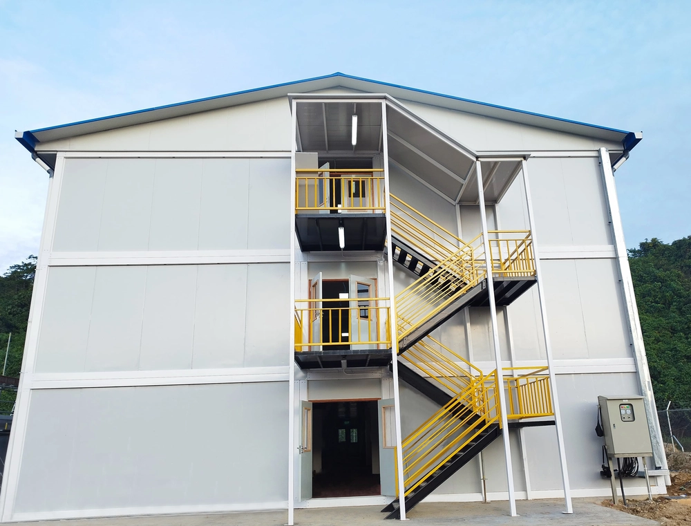 Container Knockdown from Modular System, What Are the Benefits? 13 Bangun Asrama dari Bangunan Modular 6