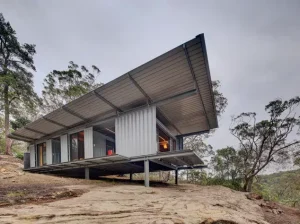 Bangun Resort dari Kontainer, Peluang Bisnis Wisata Unik 3 resort dari kontainer, akomodasi kontainer, akomodasi dari kontainer, container house, rumah kontainer, villa kontainer, villa modular, kontainer modifikasi