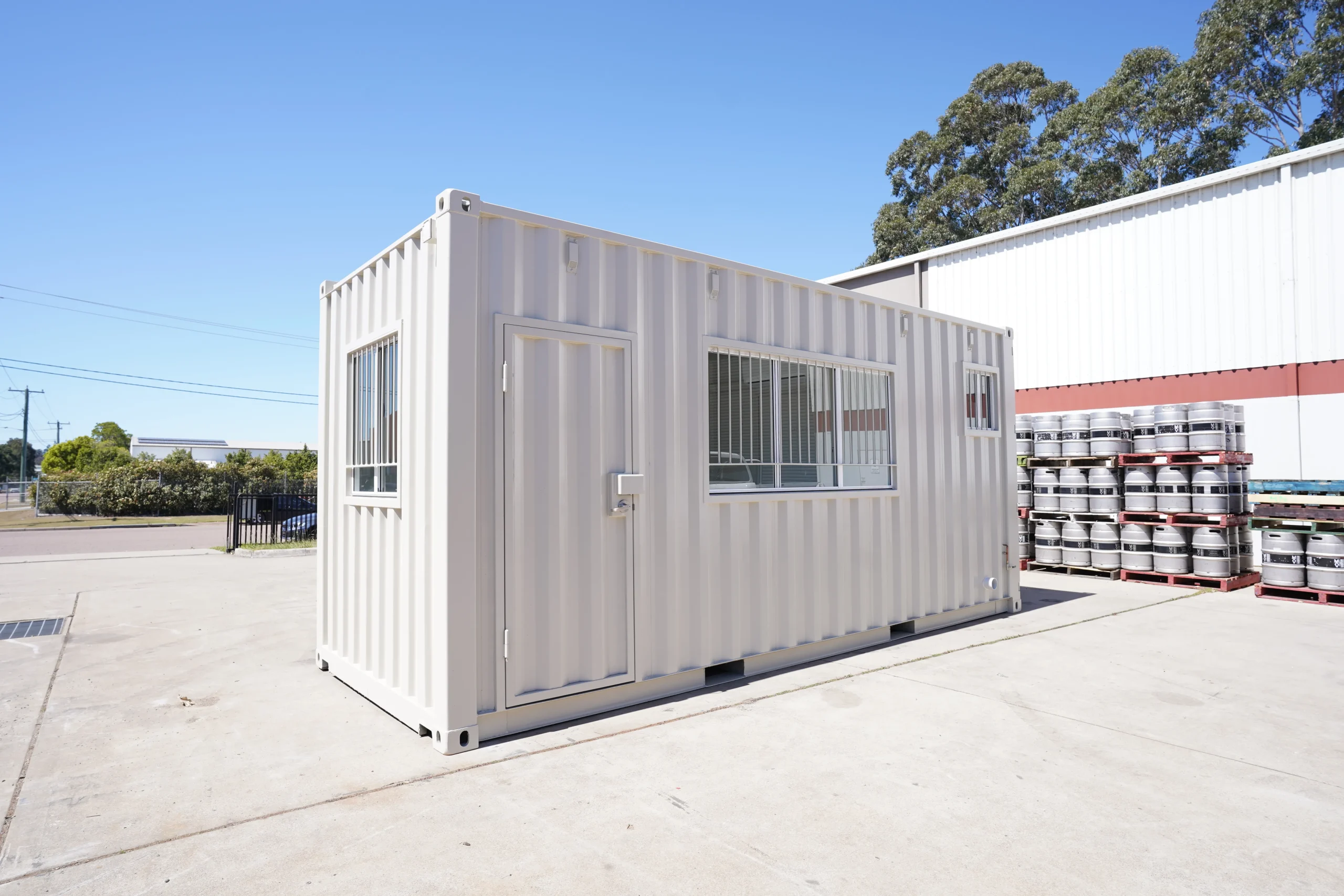 Bangunan Kantor Sementara dari Konstruksi Modular & Kontainer 5 Kantor Startup dalam Kontainer, office container, container office, office container 20 feet, office container 40 feet, sewa office container, jual container office, jual office container