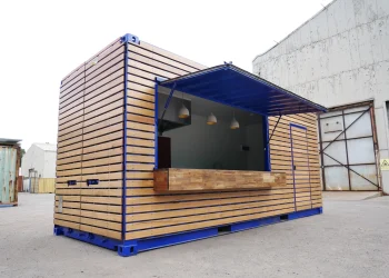Warung Container sebagai Booth Ukuran 20 Feet 1