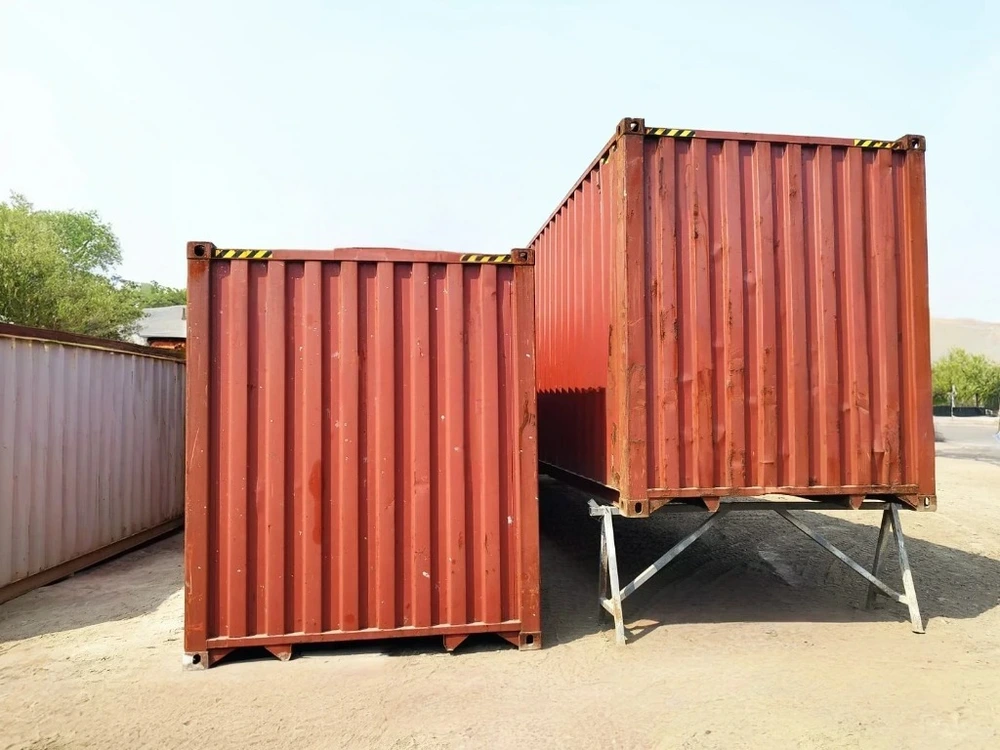 40ft HC Container: What Makes It Different from the Standard Type? 7 Container 40 HC Bekas Cargo Worthy 2