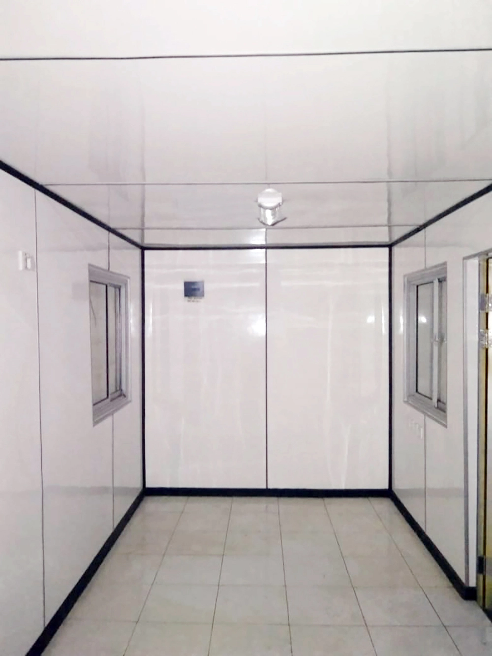 Mobile Site Office Built from Containers & Modular Construction 4 Container Office 20ft 8