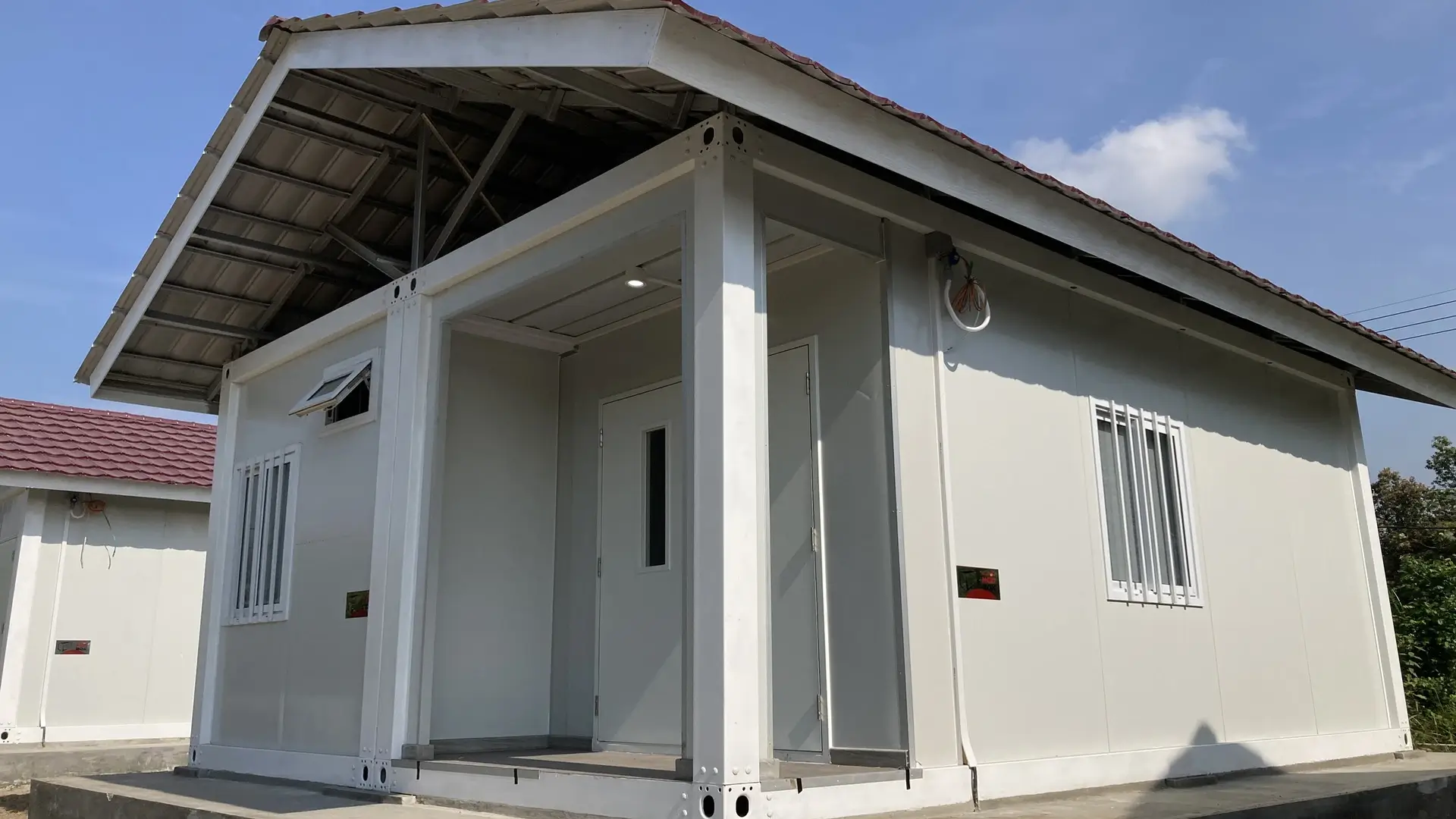 Bangunan Kantor Sementara dari Konstruksi Modular & Kontainer 2 Donga Bangunan Modular Kantor Lapangan