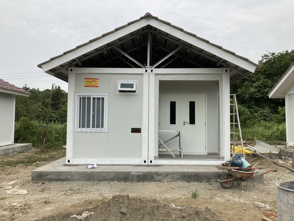 Konstruksi Rumah Modular: Keuntungan, Material, dan Jenisnya 3 Demountable Office Prefabricated Modular Office Unit 2