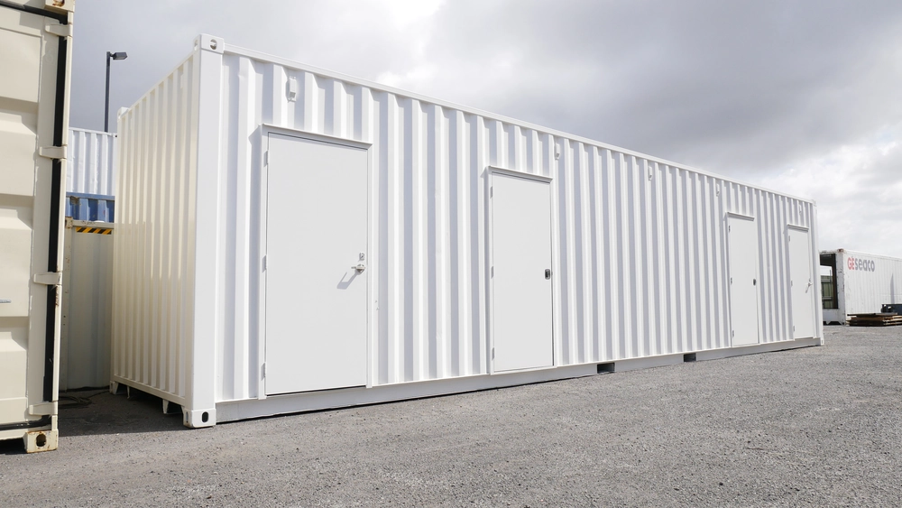 Container Modification Services in Surabaya for Office, Storage, and Toilet Facilities 10 Toilet Difabel 1