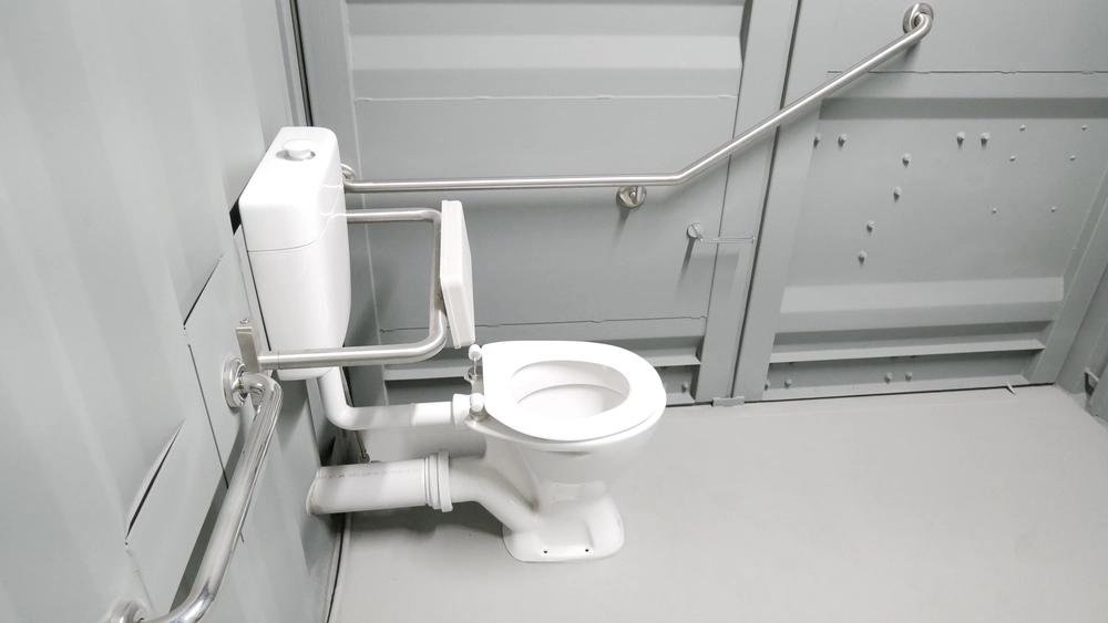 Container Modification Services in Surabaya for Office, Storage, and Toilet Facilities 13 Toilet Difabel 5
