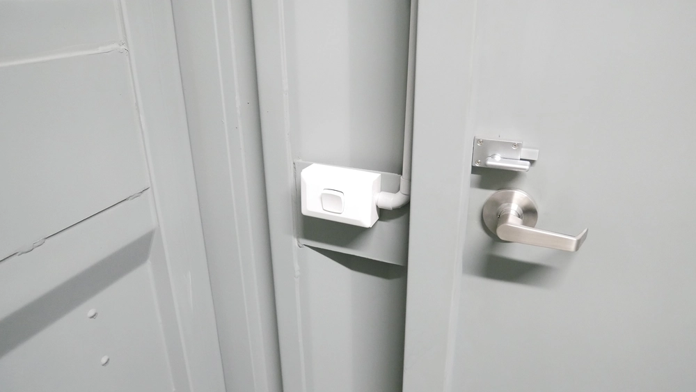 Disabled Toilet Container Concept, Equipped with Handrails 7 Toilet Difabel 6